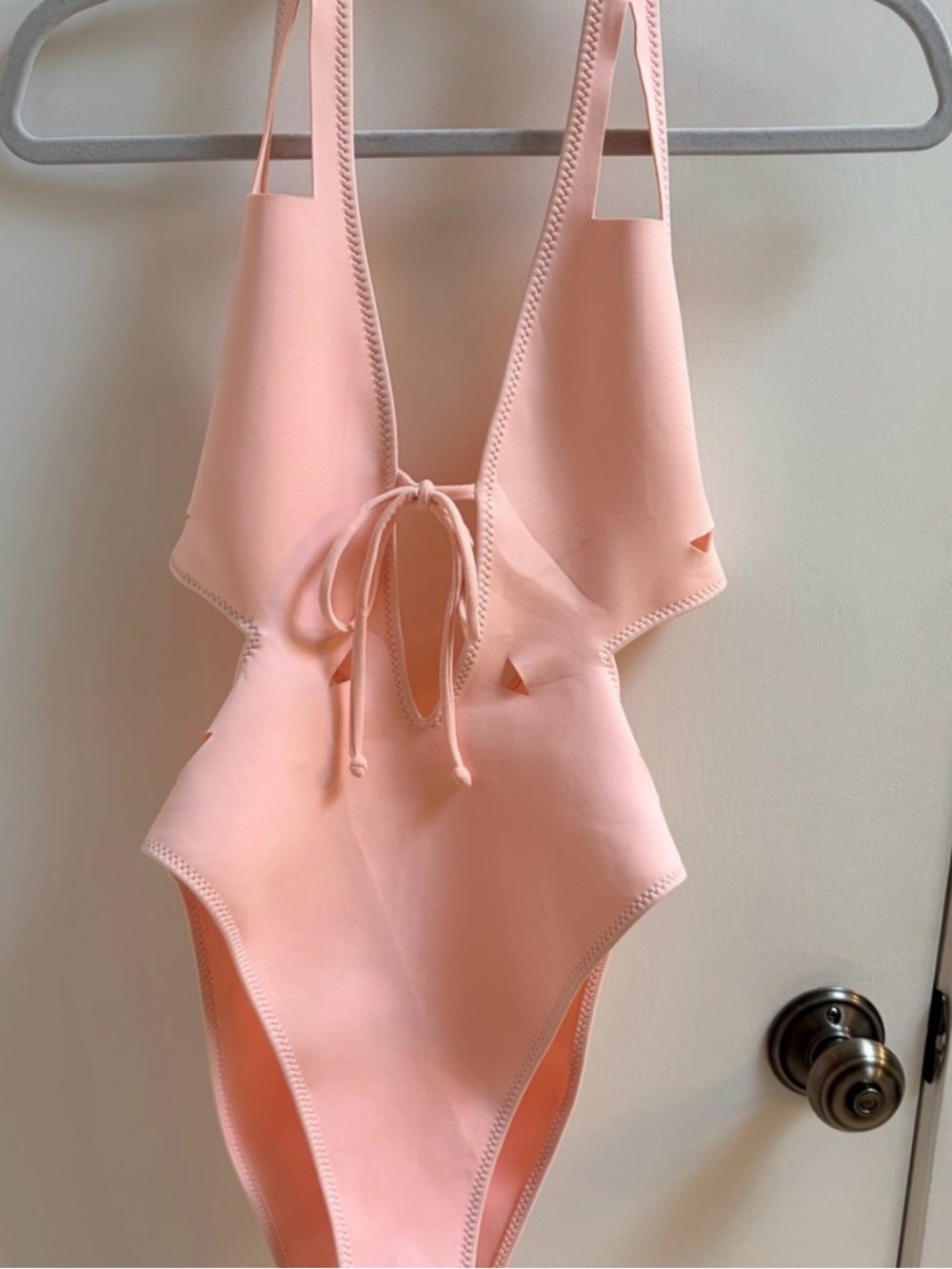 GIGI C Blush Pink Plunge Tie Front One-Piece Swimsuit. BRAND NEW!